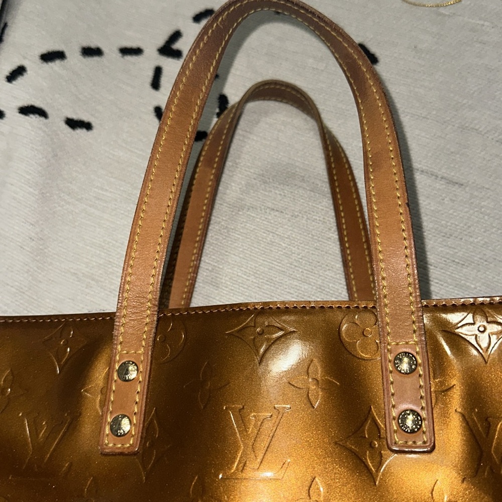 Louis Vuitton brown / metallic bronze monogram vernis tote bag 13.25 x 10 x 4.25 - Picture 15 of 17